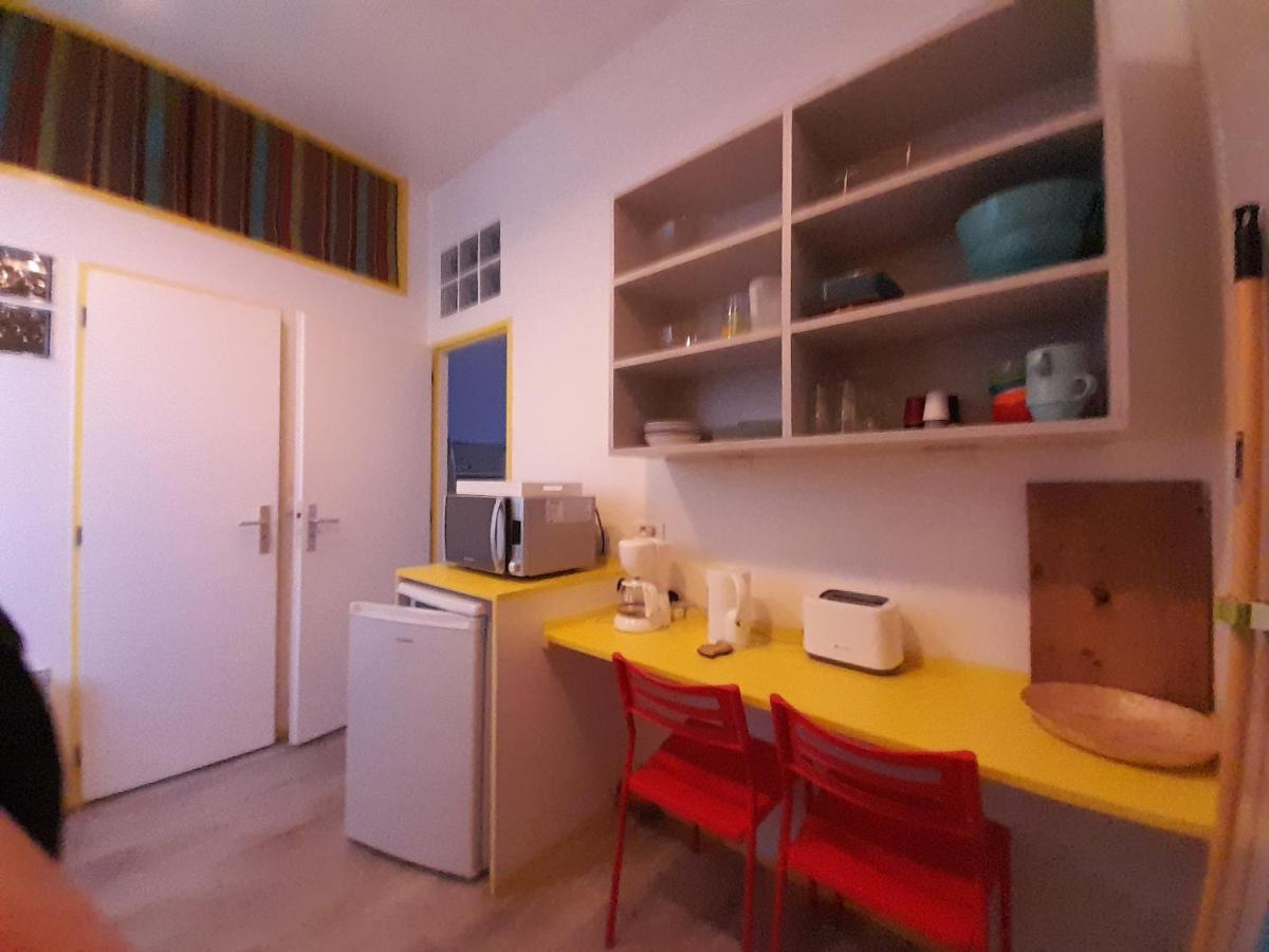 Residence Les Volets Bleus: Studio De 30 M² Classe 2 * Rochefort  Ngoại thất bức ảnh